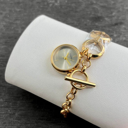 Luxury Bracelet Charm Women’s Watch – Fashion Jewelry Timepiece