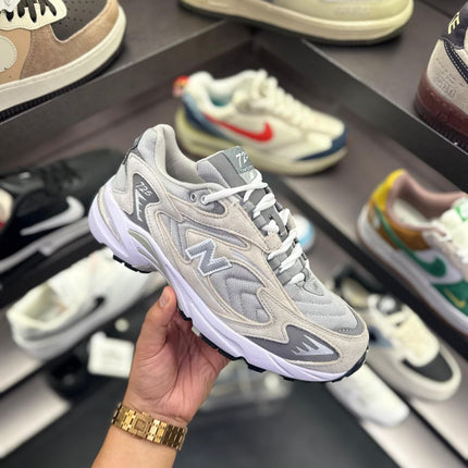 New Balance 725 Grey Trainers - Premium Showroom Quality