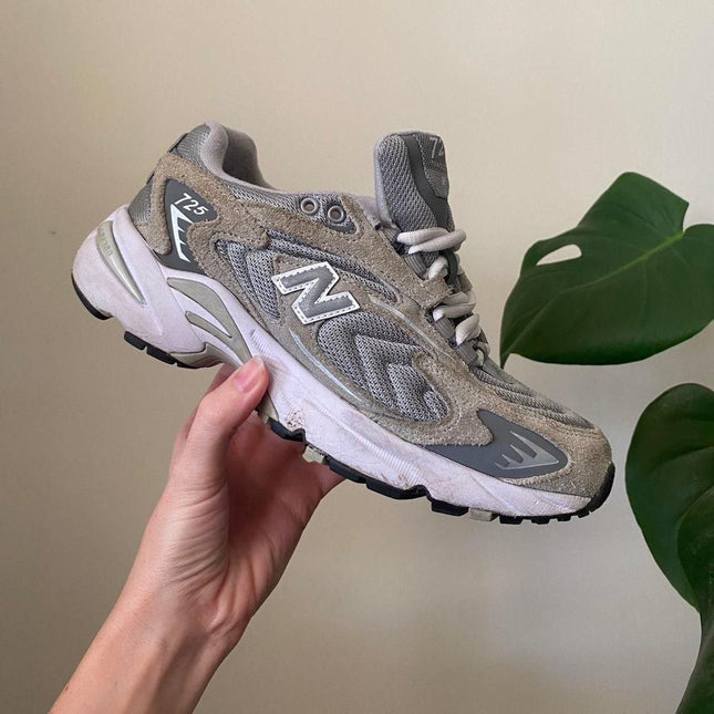 New Balance 725 Grey Trainers - Premium Showroom Quality